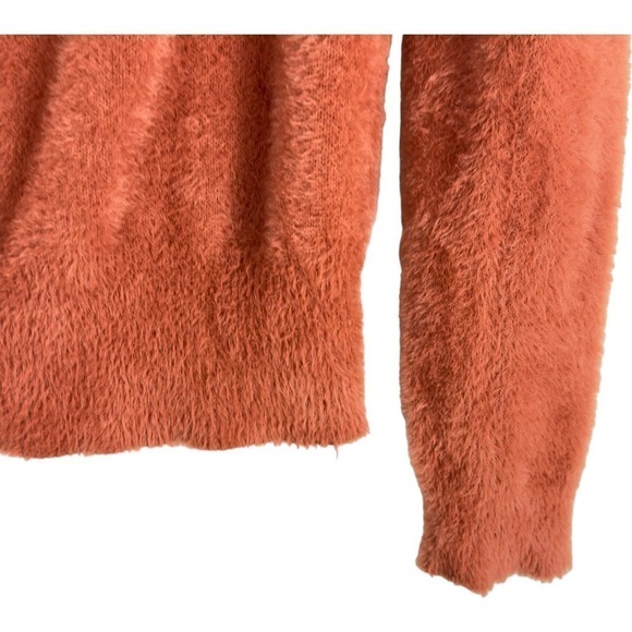ASTR The Label Soft and Fuzzy Cropped Sweater Terracotta (L) - Picture 7 of 12